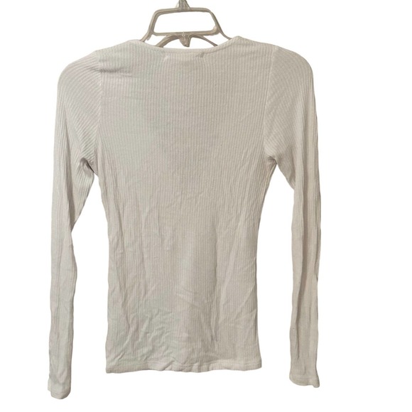 🍒 Project Social T by Urban Outfitters White Long Sleeve Shirt Top Size Small - Picture 4 of 4